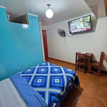 Hostal Leo-3